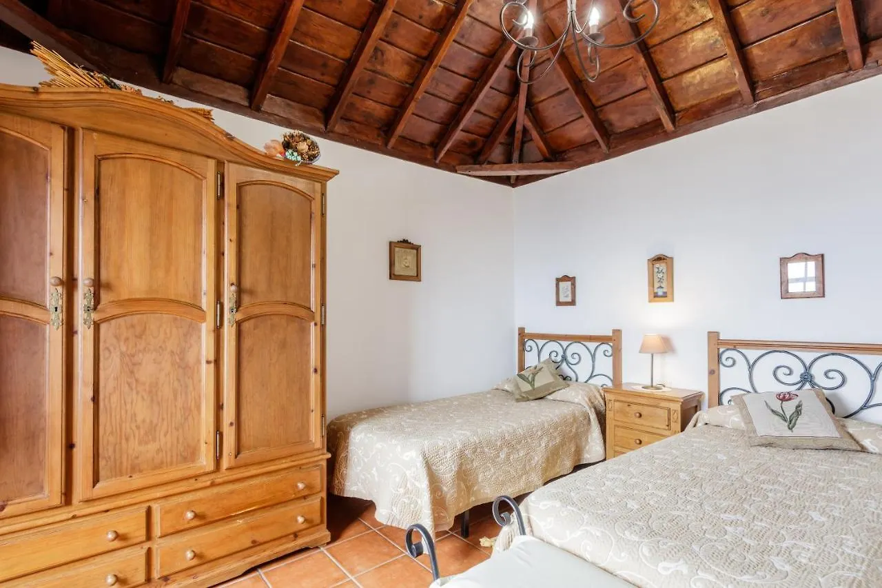 Holiday home Tomasin Villa Puntallana Spain