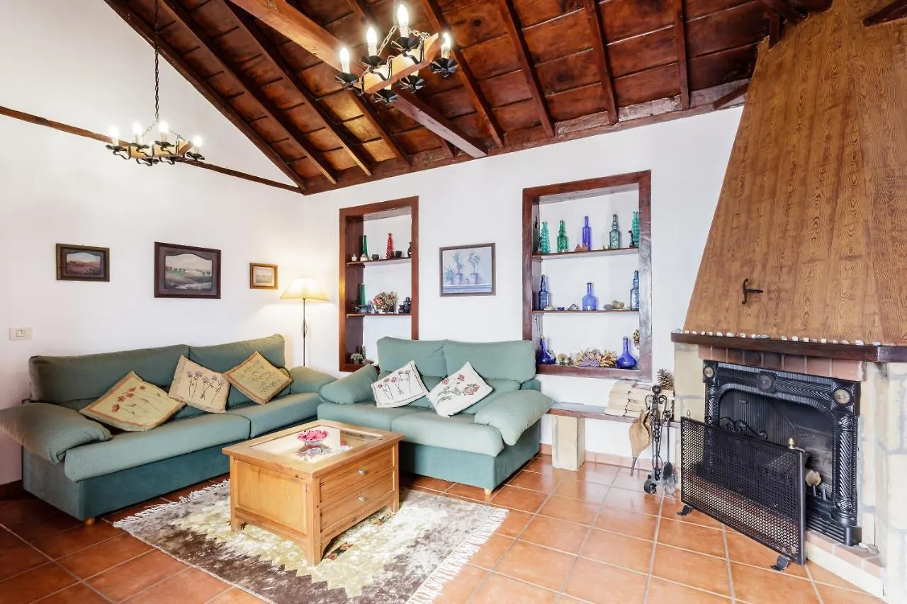 Holiday home Tomasin Villa Puntallana