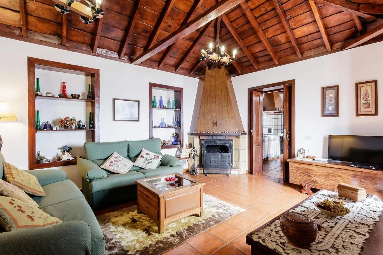 Holiday home Tomasin Villa Puntallana Spain
